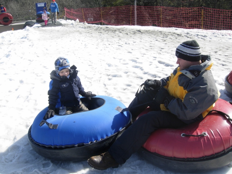 Camelback snowtubing ski 2012